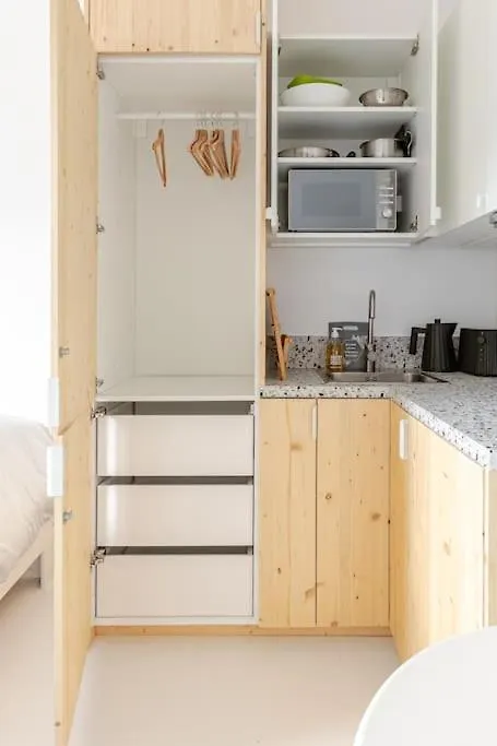 Charming Studio Ideally Located In Paris, 9Th 0*, Paris France